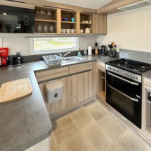 Mobile Home 5